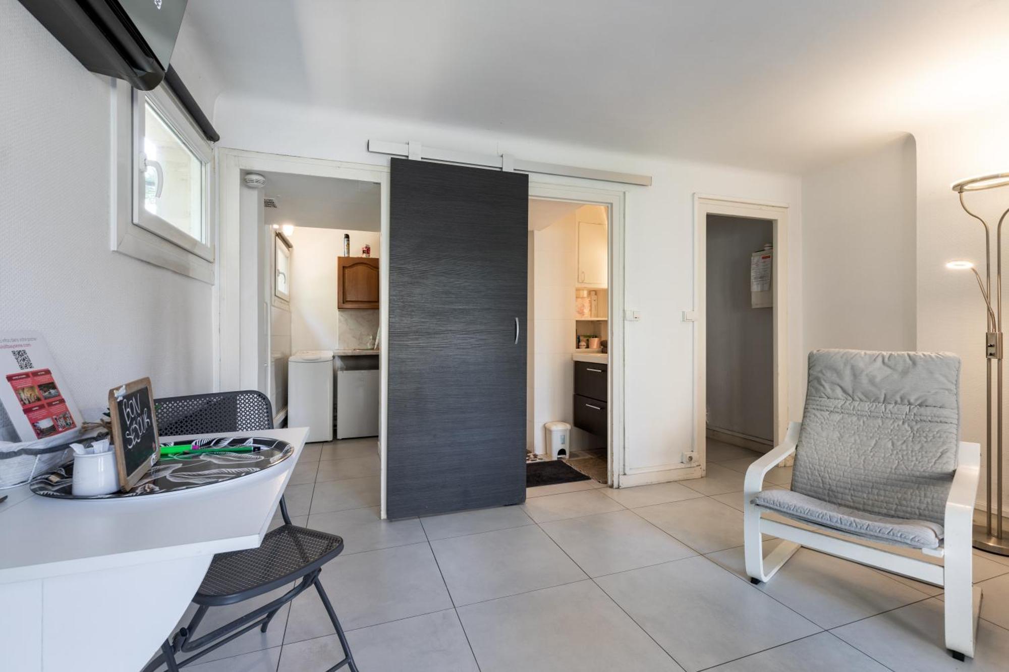 Studio Avec Parking A 12Mns Du Centre Historique De Bayonne Eksteriør bilde